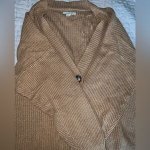 Tan Medium American Eagle Cardigan
